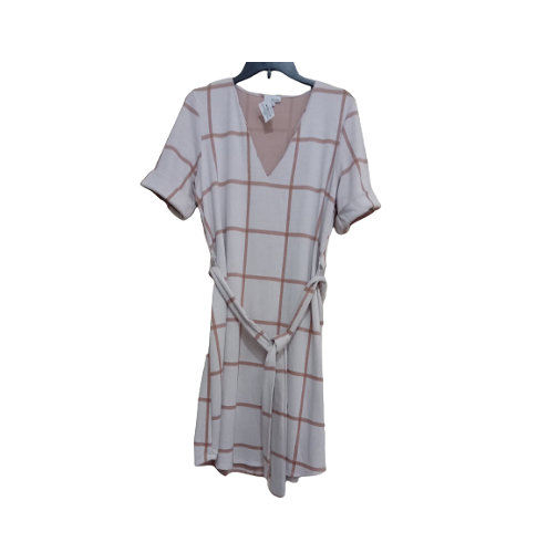 YOUNG WOMEN.S DRESS