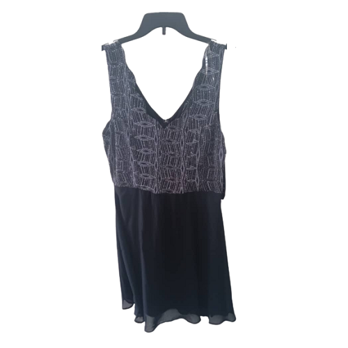 YOUNG WOMEN'S DRESS