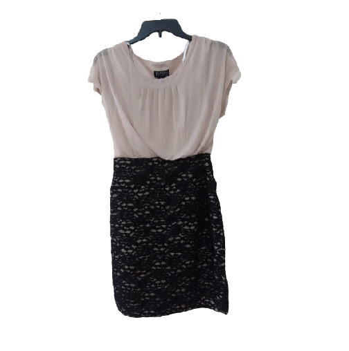 YOUNG WOMEN'S SHORT DRESS
