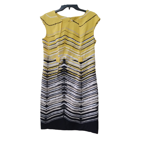 YOUNG WOMEN'S SHORT DRESS