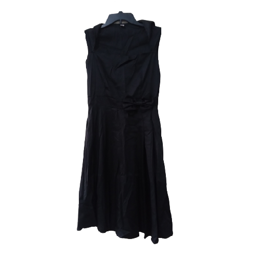 YOUNG WOMEN'S SHORT DRESS