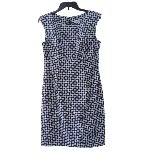 YOUNG WOMEN'S SHORT DRESS