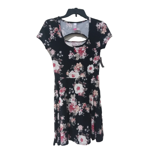 YOUNG WOMEN'S SHORT DRESS