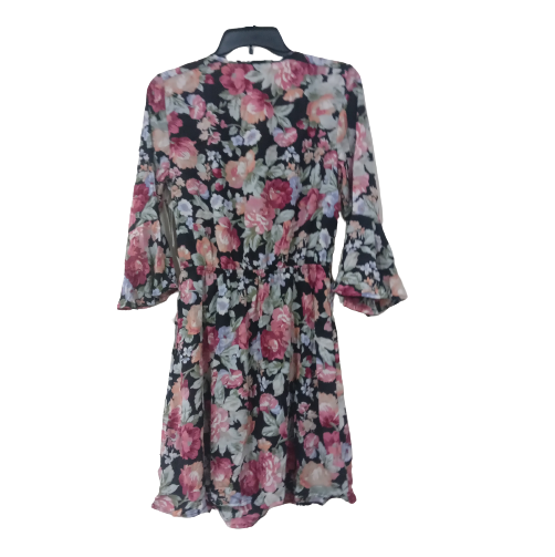 YOUNG WOMEN'S SHORT DRESS
